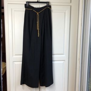 Crepe Wide leg Pant with pockets